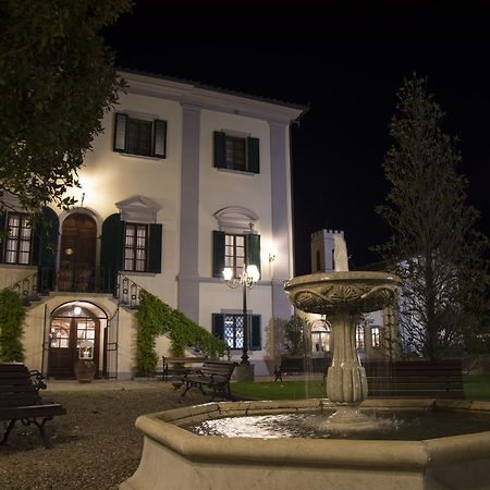 Relais Villa Scarfantoni B&B Montemurlo Bagian luar foto