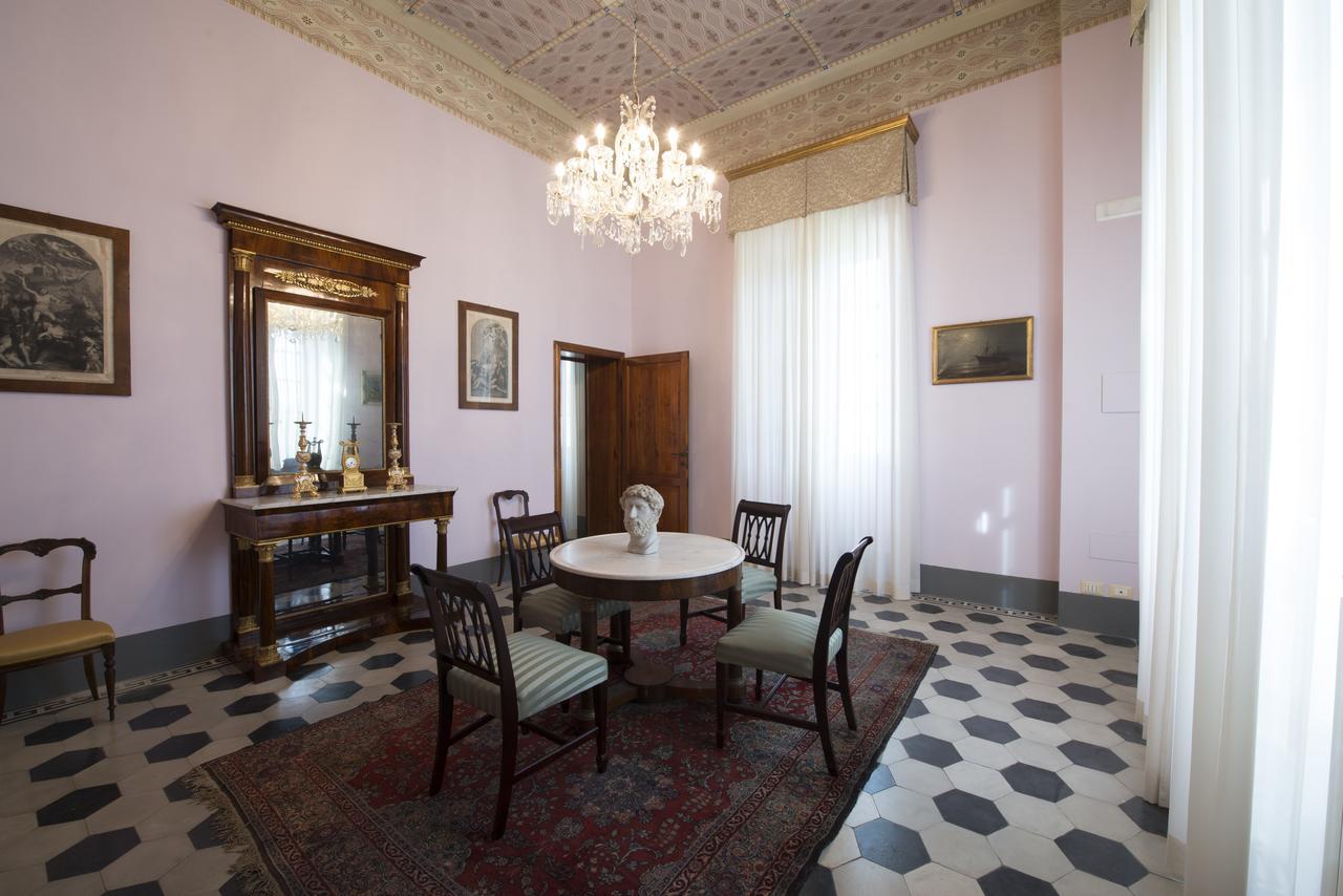 Relais Villa Scarfantoni B&B Montemurlo Bagian luar foto