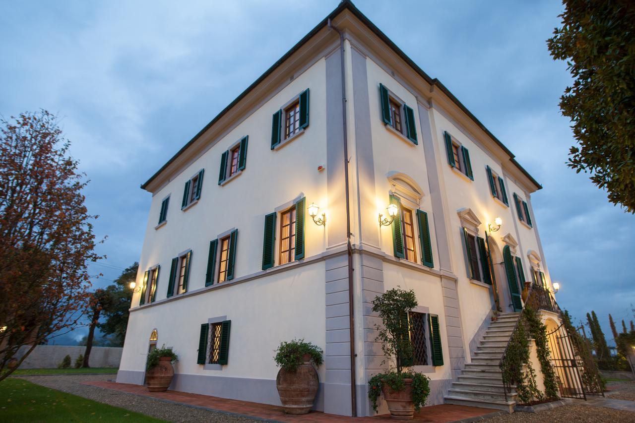 Relais Villa Scarfantoni B&B Montemurlo Bagian luar foto